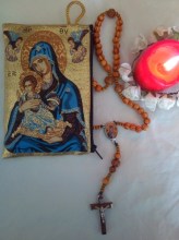 chapelet en bois pour cadeau de communion